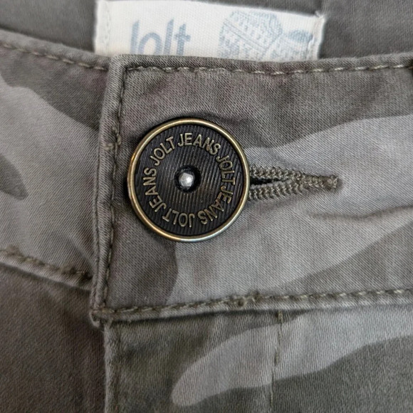 Jolt Green Camo Joggers - Picture 3 of 5